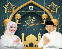 Hj Oktavia jaya baya mengucapkan hari 