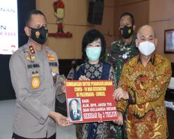 PENGUSAHA ASAL ACEH BERI HIBAH 2 T