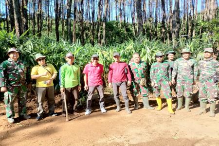 SINERGITAS ANTARA TNI DENGAN DESA 