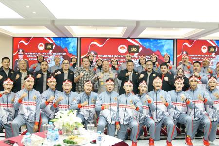 LEPAS TIM TAEKWONDO GARBHA PRESISI