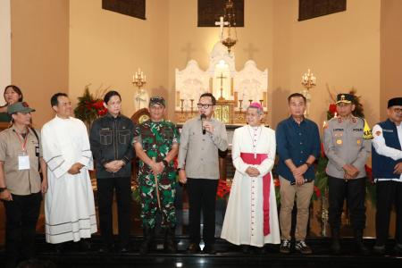 PASTIKAN PERAYAAN NATAL BERLANGSUN