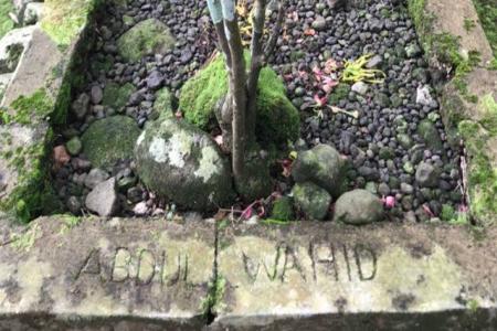 SITUS MAKAM MBAH ABDUL WAHID WALIY