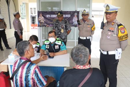 Operasi Zebra Semeru Polres Pelabuhan 