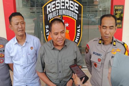 POLRES BONDOWOSO MENGAMANKAN PELAK